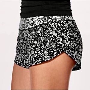 Lululemon Speed Up Shorts